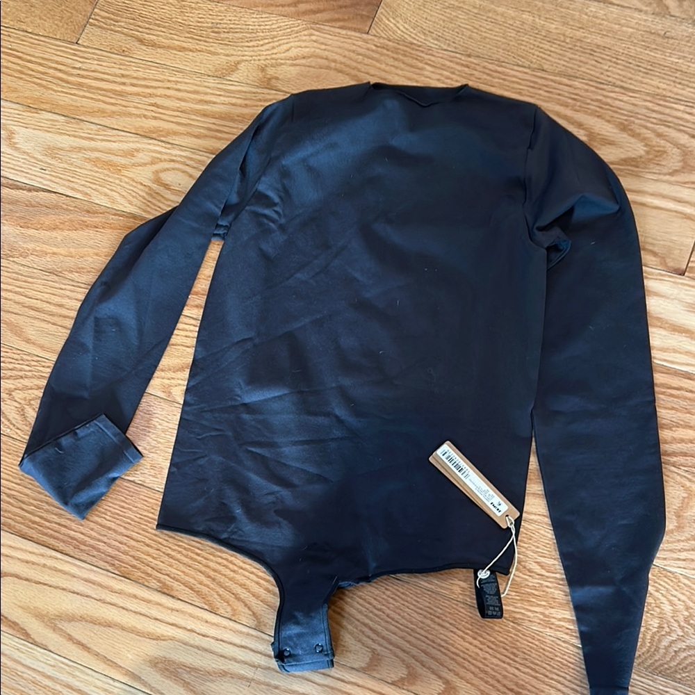 Skims black bodysuit long sleeves new